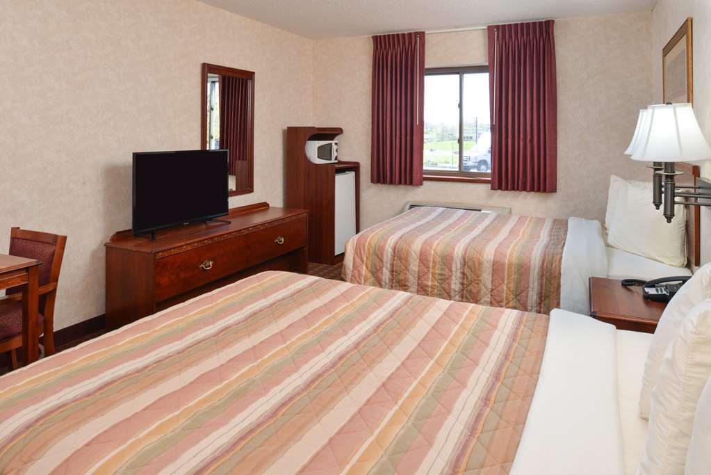 Econo Hotel